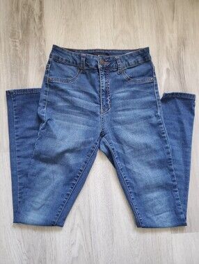🌟2/$20🌟 Woman's High Rise Skinny Jegging - Bluenotes - Size 28/32 (US 6 Long)